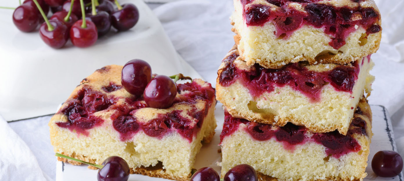 Cake aux cerises et au miel