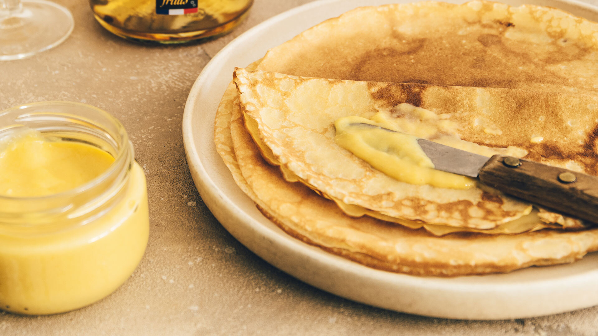 Crêpes au curd mangue