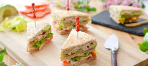 Club sandwich poulet avocat